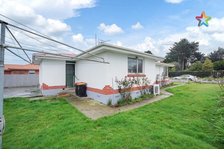 Photo of property in 75 Durham Street, Waikiwi, Invercargill, 9810