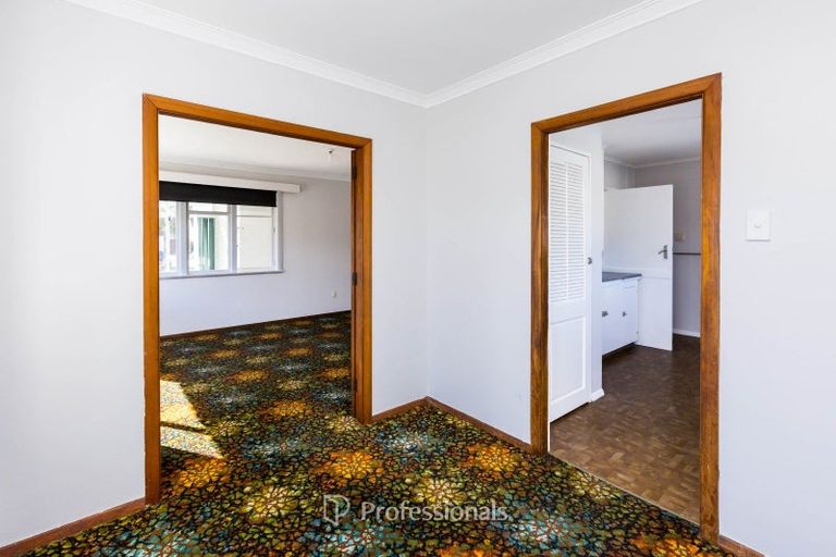 Photo of property in 15 Gower Street, Silverstream, Upper Hutt, 5019