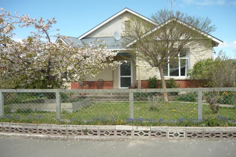 Photo of property in 9 Glasgow Street, Waimate, 7924