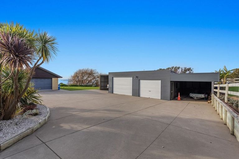 Photo of property in 45 Beach Road, Tirohanga, Opotiki, 3197