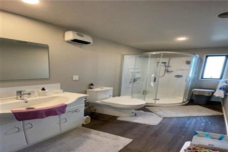 Photo of property in 17 Lascelles Street, Saint Martins, Christchurch, 8022