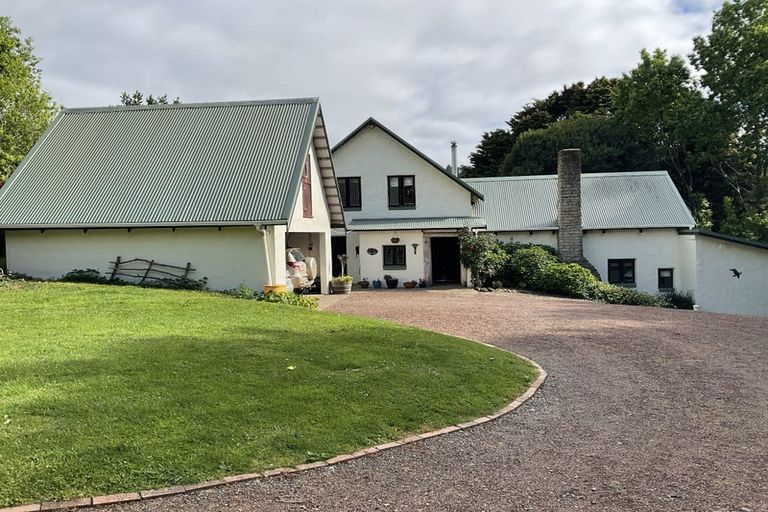 Photo of property in 196 Tomarata Valley Road, Wellsford, 0974