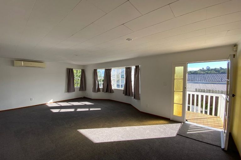 Photo of property in 57 Bayview Road, Bayview, Auckland, 0629