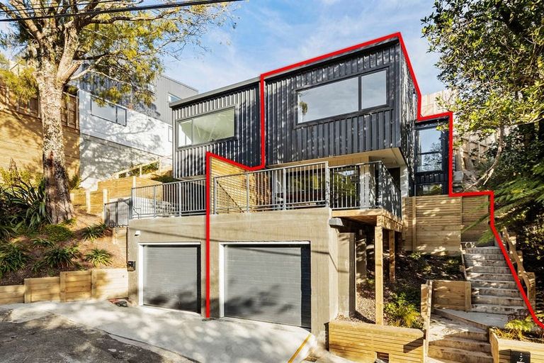 Photo of property in 7 Garfield Street, Brooklyn, Wellington, 6021