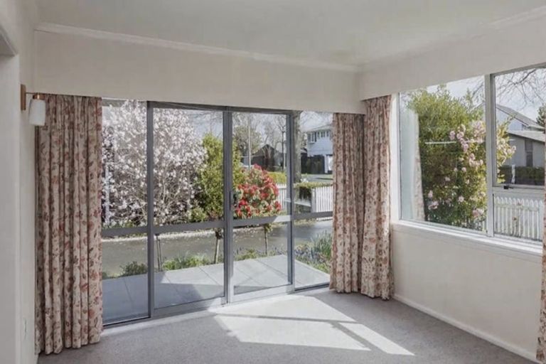 Photo of property in 309 Waimairi Road, Ilam, Christchurch, 8041