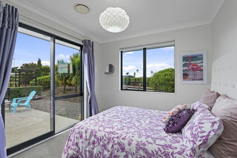 Photo of property in 29 Whitcombe Place, Darfield, 7571