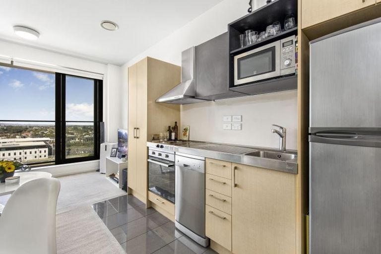 Photo of property in Twin Towers, 808/17 Putney Way, Manukau, Auckland, 2104