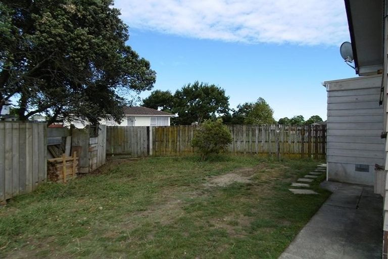 Photo of property in 15 Navigator Place, Papatoetoe, Auckland, 2025