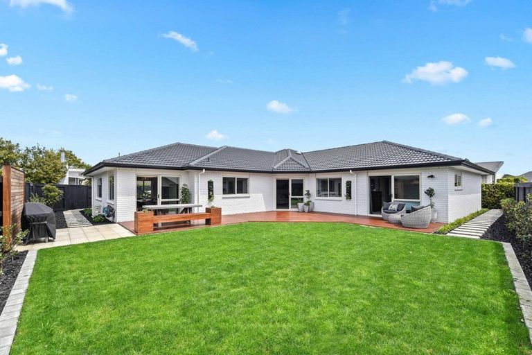 Photo of property in 9 Margrain Close, Huntington, Hamilton, 3210