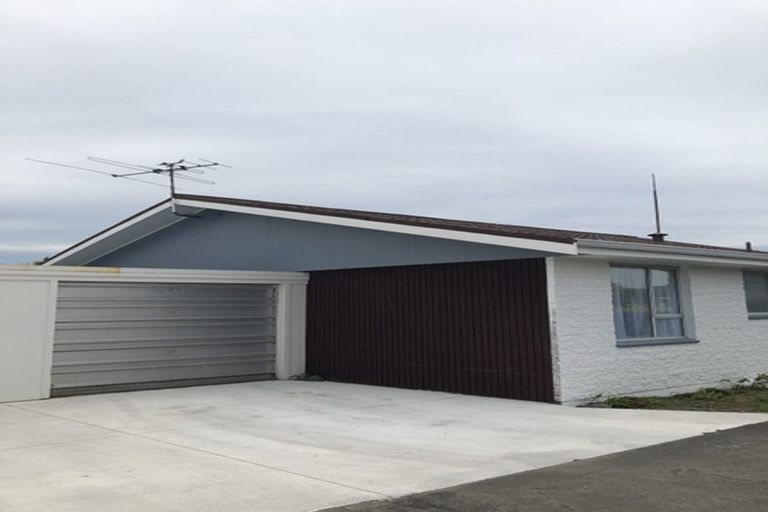 Photo of property in 75 Picton Avenue, Riccarton, Christchurch, 8011