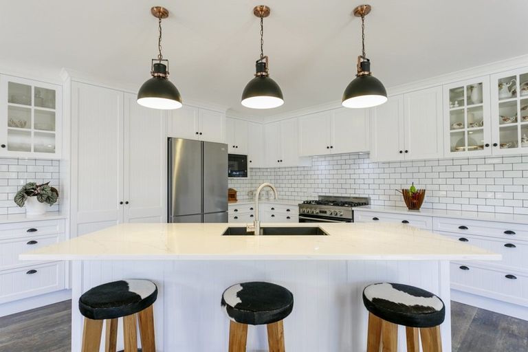 Photo of property in 11 Carpentras Way, Nukuhau, Taupo, 3330