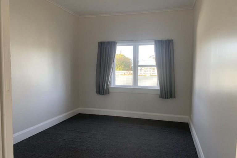 Photo of property in 34 King Street, Marton, 4710