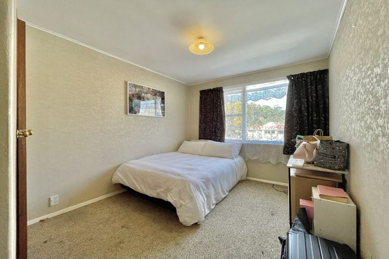 Photo of property in 1129 Fergusson Drive, Clouston Park, Upper Hutt, 5018