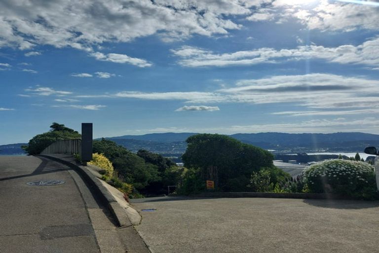 Photo of property in 85a Seatoun Heights Road, Seatoun, Wellington, 6022