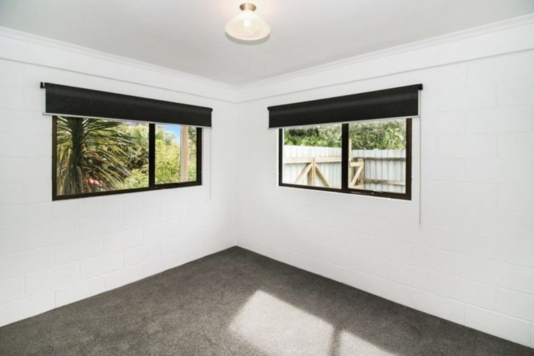 Photo of property in 2 Motukari Place, Onaero, Waitara, 4383