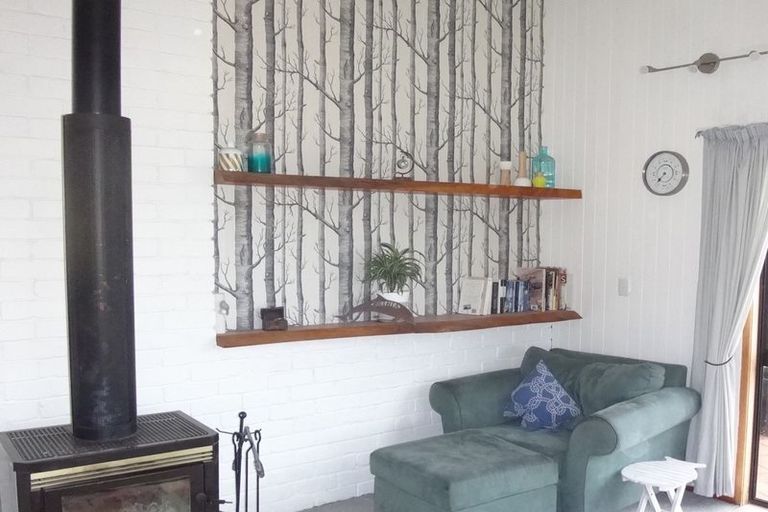 Photo of property in 38 Te Haumi Drive, Paihia, 0200