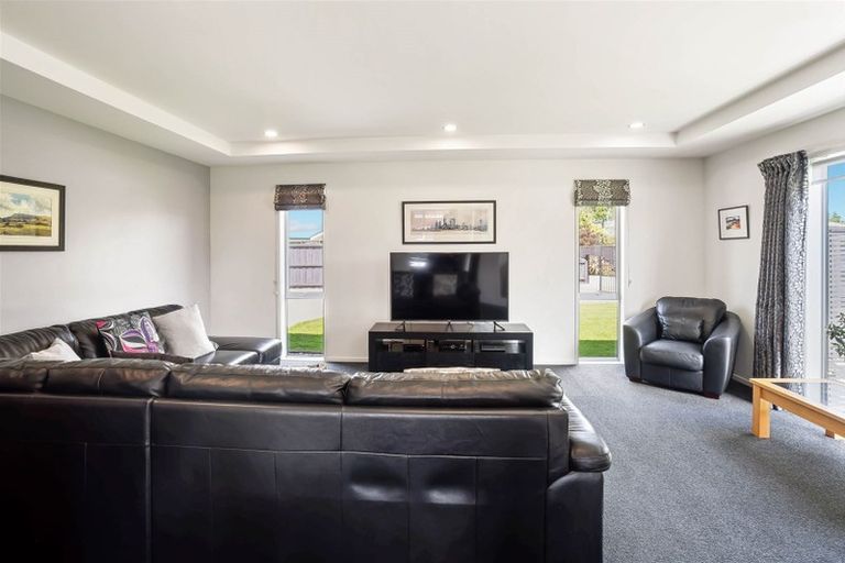 Photo of property in 8c Manor Drive, Rolleston, 7614