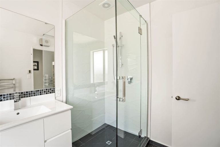 Photo of property in 8c Manor Drive, Rolleston, 7614