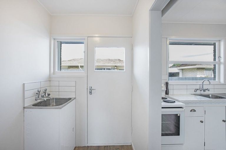 Photo of property in 2/507 Burnett Street, Mahora, Hastings, 4120