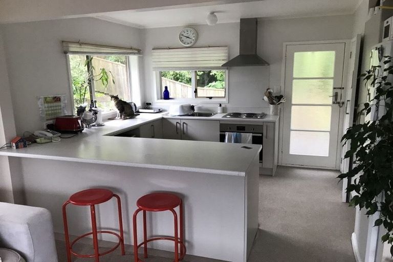 Photo of property in 1/17 Omana Road, Milford, Auckland, 0620