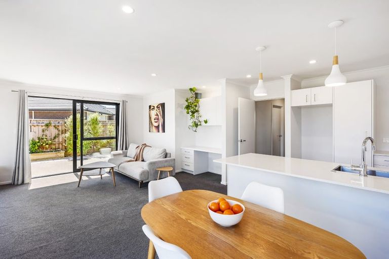 Photo of property in 3 Kaiwaru Place, Waikanae, 5036