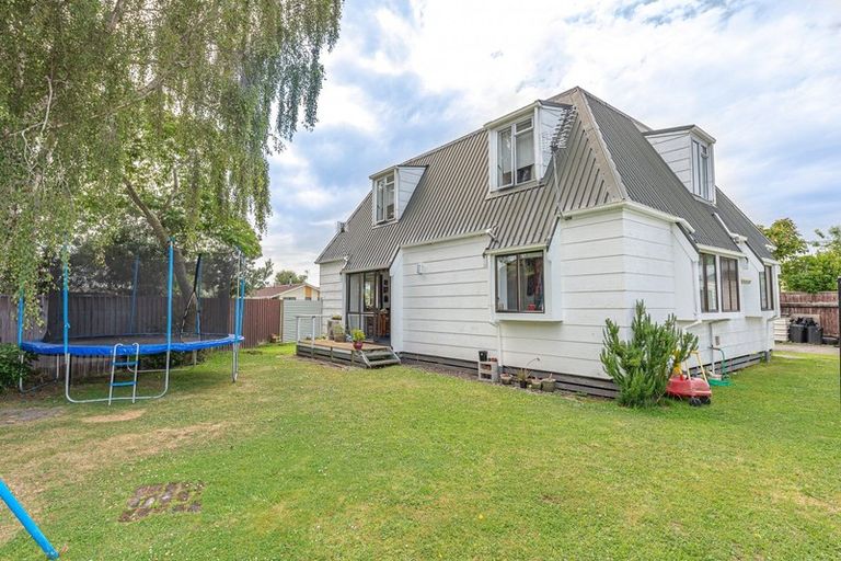 Photo of property in 11 Cypress Place, Aramoho, Whanganui, 4500