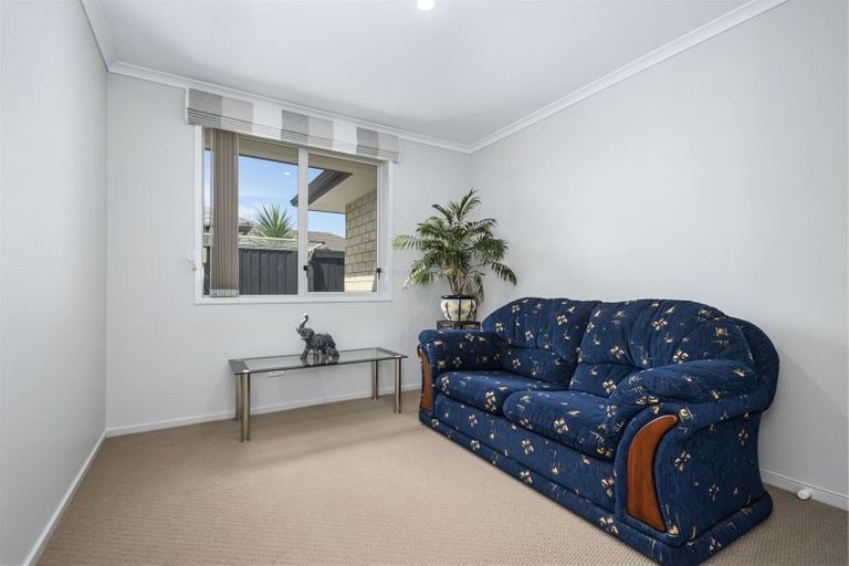 Photo of property in 77 Doncaster Drive, Papamoa Beach, Papamoa, 3118