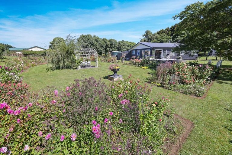 Photo of property in 76 Te Tahi Road, Puketotara, Pirongia, 3876