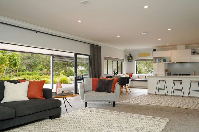 Photo of property in 244 Waimate North Road, Kerikeri, 0293