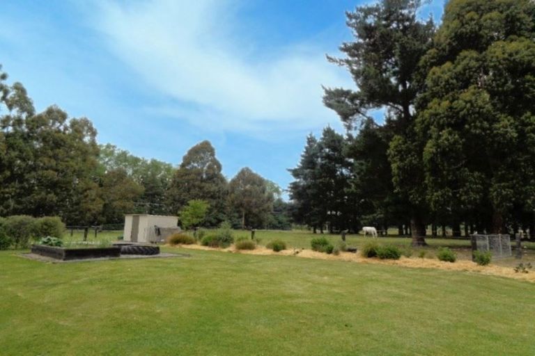 Photo of property in 277 Ridgens Road, Greendale, Christchurch, 7671