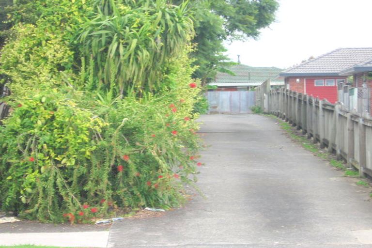 Photo of property in 14 Omana Road, Papatoetoe, Auckland, 2025