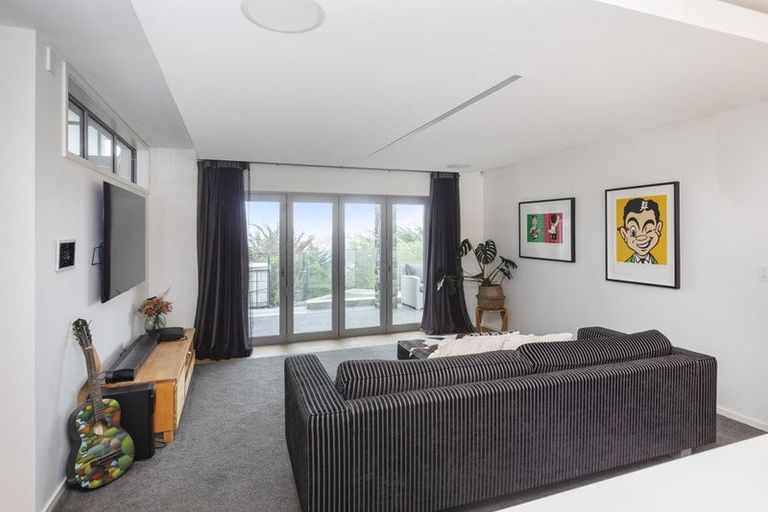 Photo of property in 101 Glenstrae Road, Redcliffs, Christchurch, 8081