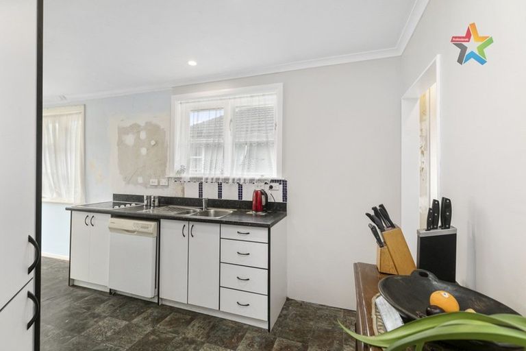 Photo of property in 3 Butler Street, Naenae, Lower Hutt, 5011