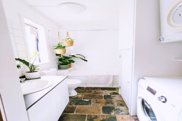 Photo of property in 2/5 Sarawia Street, Newmarket, Auckland, 1052