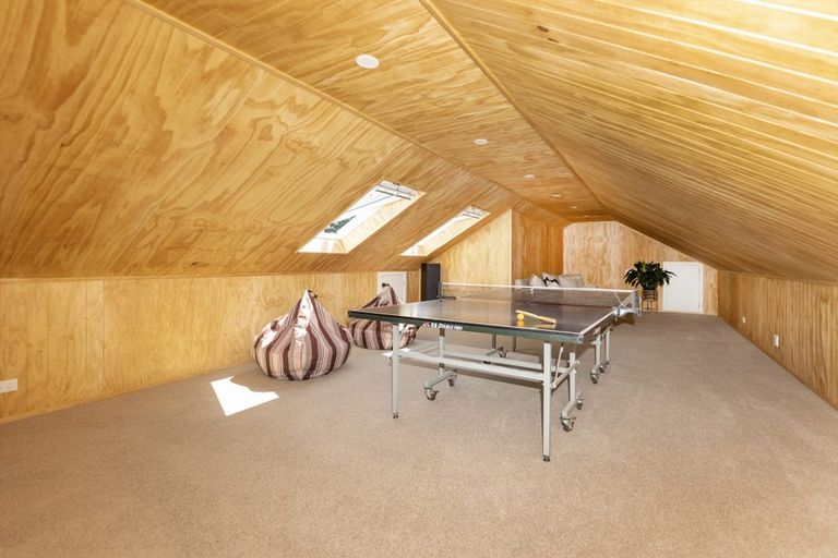 Photo of property in 10 Pike Place, Ferndale, New Plymouth, 4310