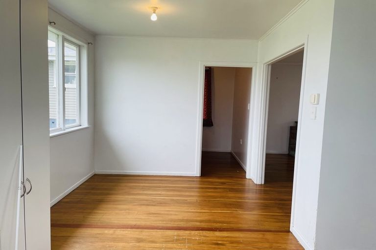 Photo of property in 339 Main Road, Huapai, Kumeu, 0810