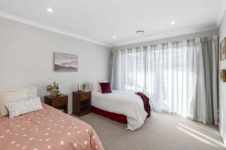 Photo of property in 118 Rosetta Road, Raumati South, Paraparaumu, 5032