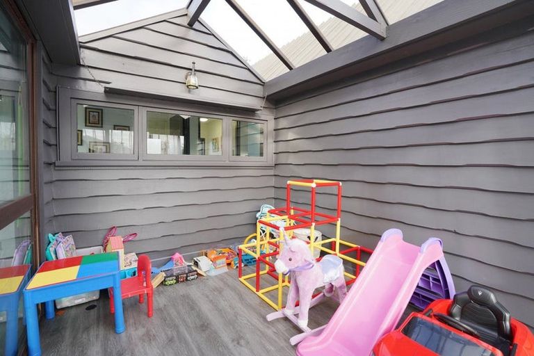 Photo of property in 15 Lauder Crescent, Heidelberg, Invercargill, 9812