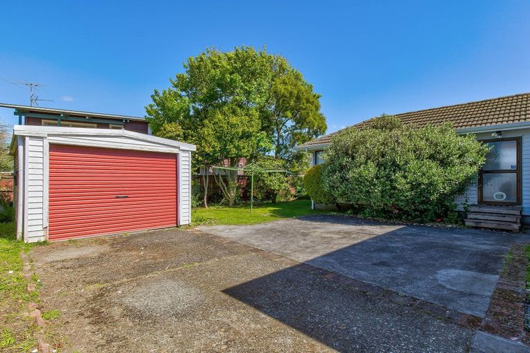 Photo of property in 4 Chesney Street, Avalon, Lower Hutt, 5011
