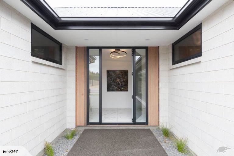 Photo of property in 7 Kingsdowne Drive, West Melton, 7618