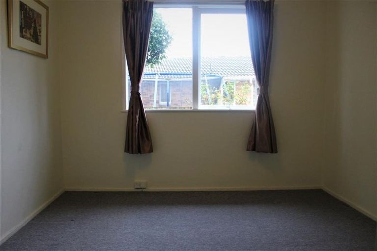 Photo of property in 17 Marybeth Place, Rosehill, Papakura, 2113