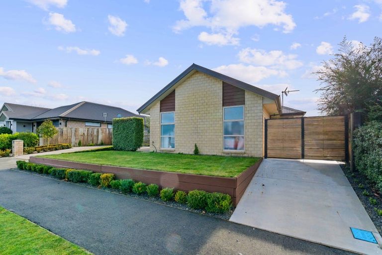 Photo of property in 24 Strauss Drive, Rolleston, 7614