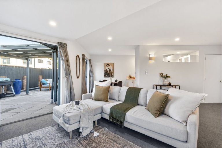 Photo of property in 12 Highgrove Way, The Wood, Nelson, 7010