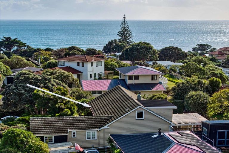 Photo of property in 5 Porter Place, Paekakariki, 5034