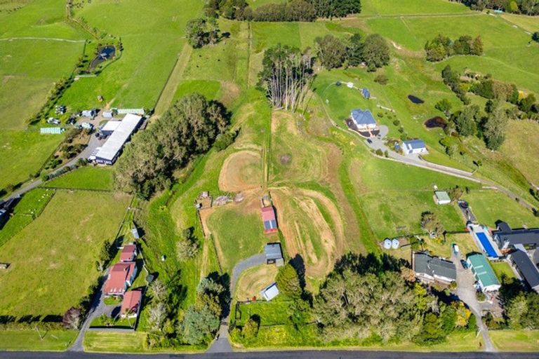 Photo of property in 133a3b The Strand, Wainuiomata, Lower Hutt, 5014