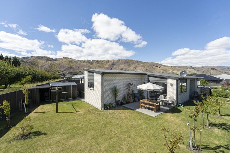 Photo of property in 17 Guano Crescent, Cromwell, 9310