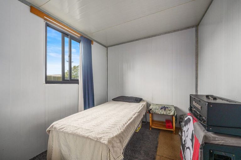 Photo of property in 36 Parakai Avenue, Parakai, 0830