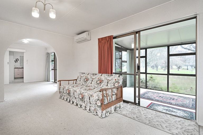 Photo of property in 2/36 Bristol Crescent, Flaxmere, Hastings, 4120