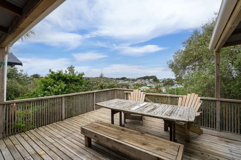 Photo of property in 71a Rua Avenue, Waitarere Beach, Levin, 5510