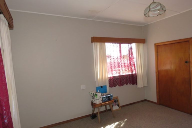 Photo of property in 7 Greenfield Street, Hector, 7822